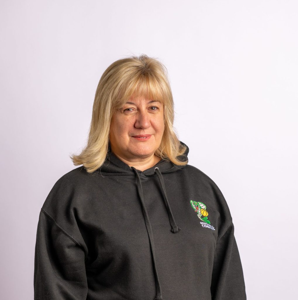 Ruth Hoodie 2